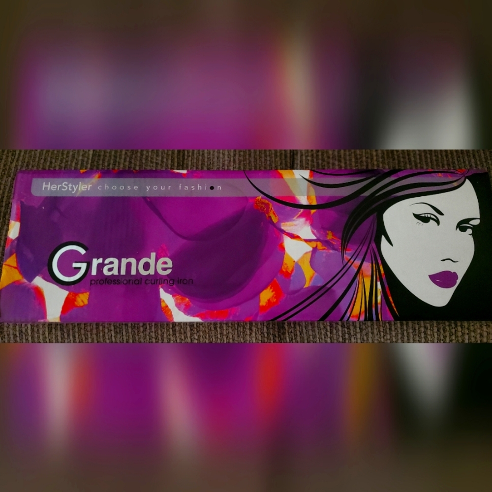 HerStyle NIB Grande Curling Iron